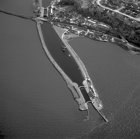 Caledonian Canal-Clachnaharry Sea Lock, Inverness